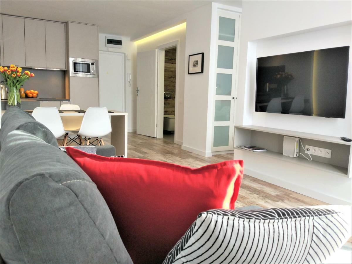 City Center Zelazna, Next To Warsaw'S Business District & Fabryka Norblina, By Warsawskyline Apartments Exteriör bild