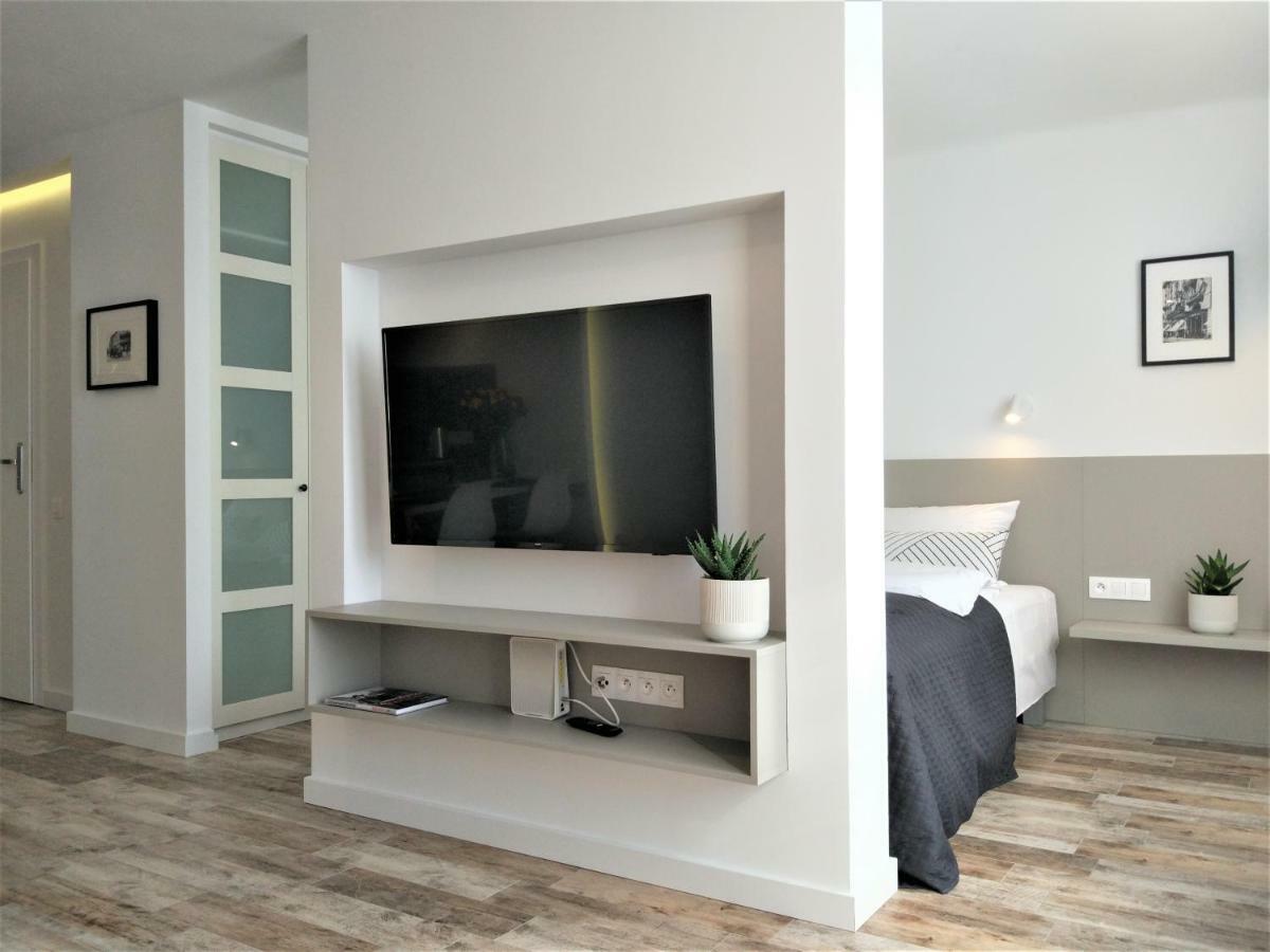 City Center Zelazna, Next To Warsaw'S Business District & Fabryka Norblina, By Warsawskyline Apartments Exteriör bild